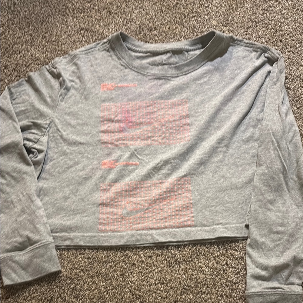 Nike Gray Cropped Sweatshirt with Pink Accents